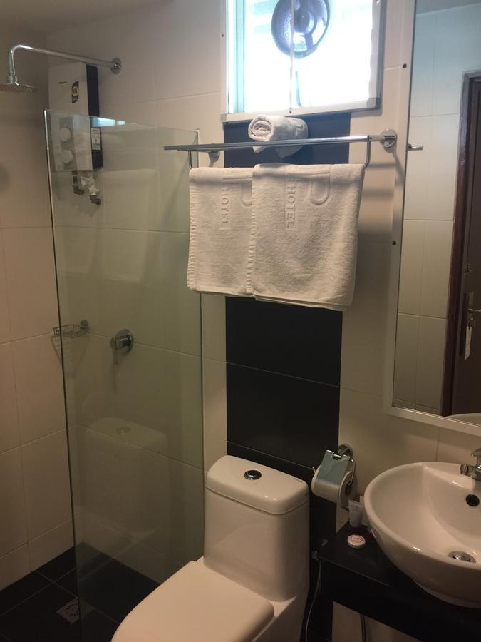 Premierz Hotel 라부안 외부 사진